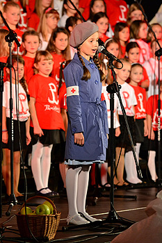 Koncert upamiętniający 70 r. Powstania Warszawskiego "1944 - Pamietamy". Ziarenka Nadziei.